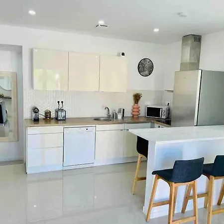 Magnifique Maison De 80m2, Proche Cdg & Paris 别墅 *